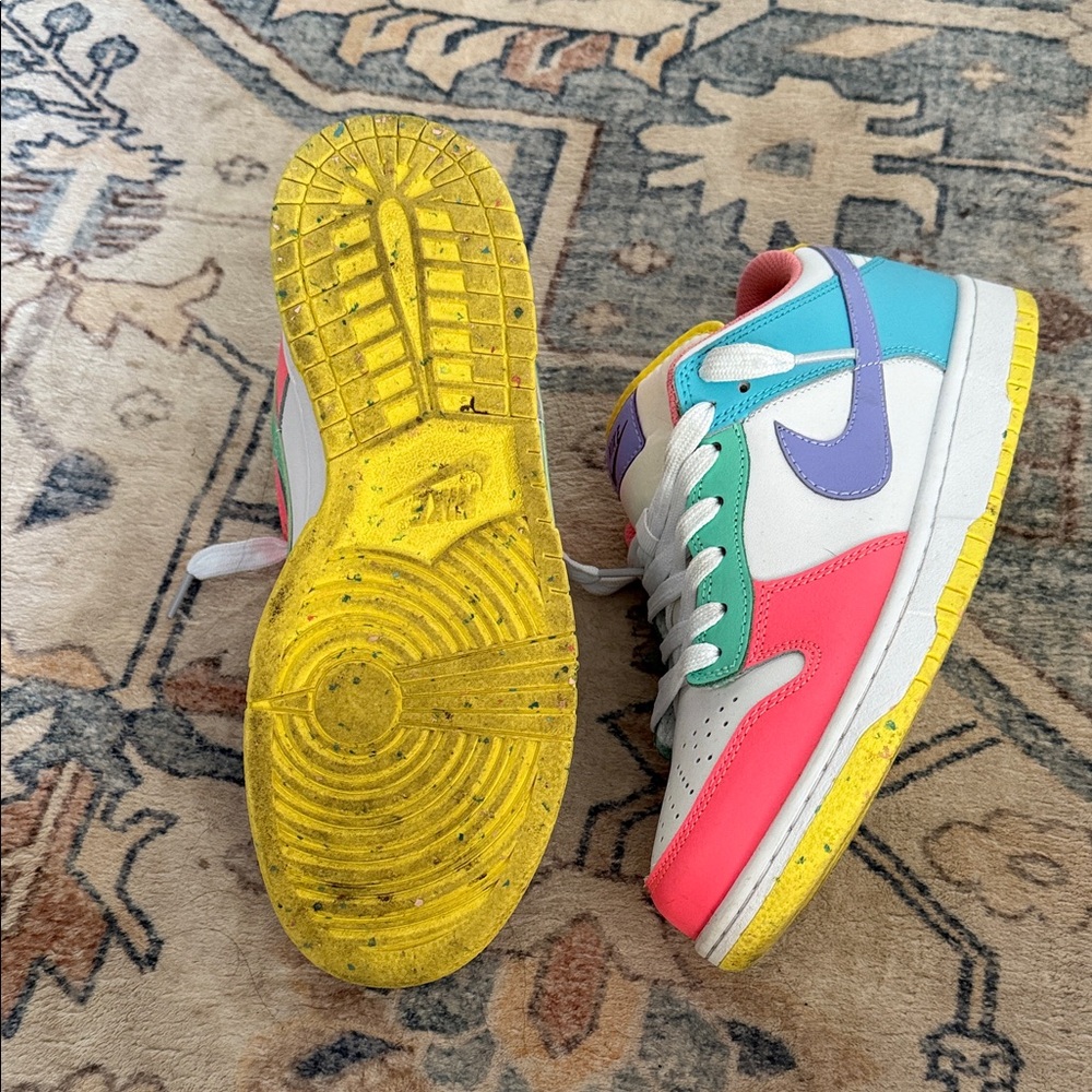 Dunks - Picture 4 of 6